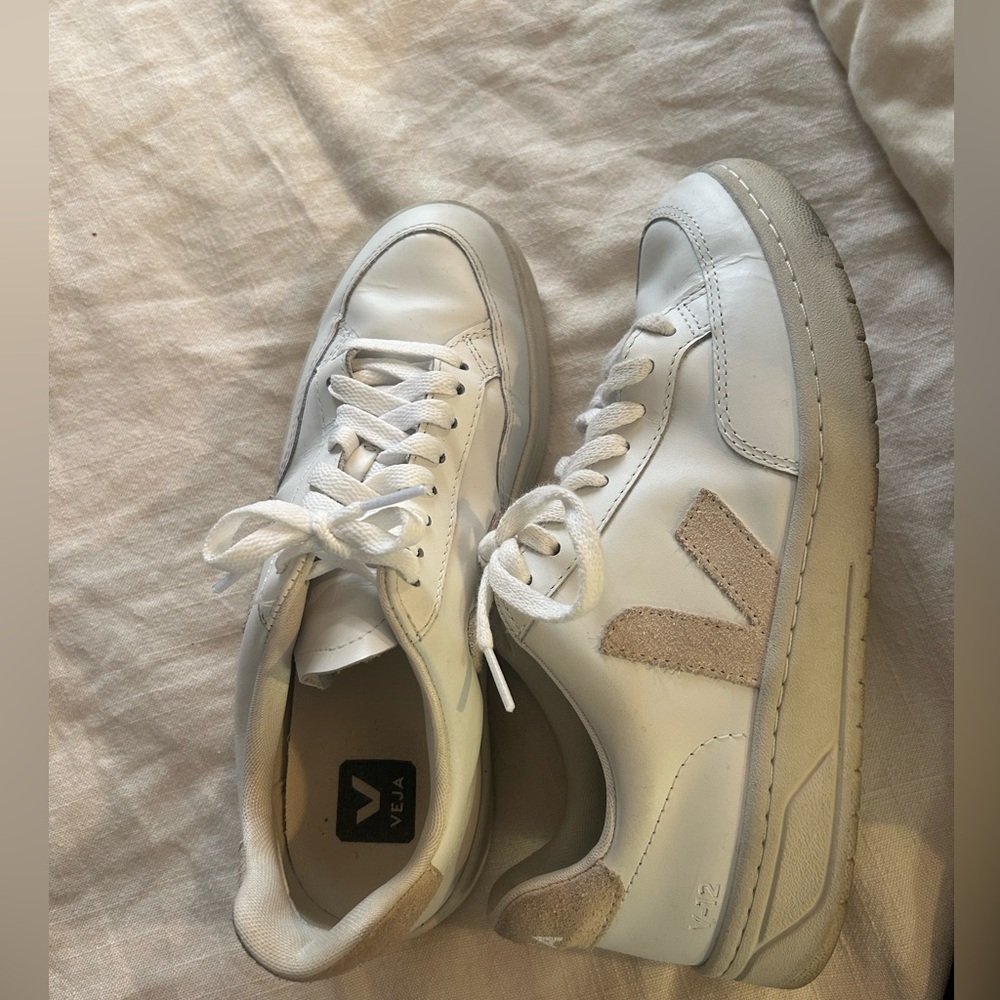 Women’s Vejas